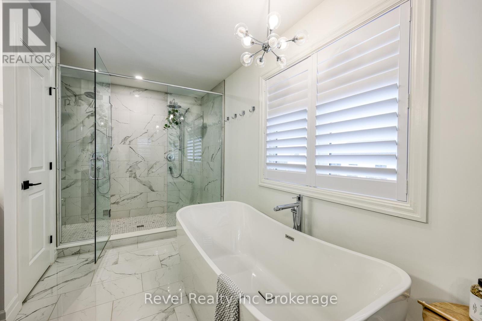 56 Hazelwood Pass, Thames Centre, Ontario  N0L 1G2 - Photo 25 - X12671984