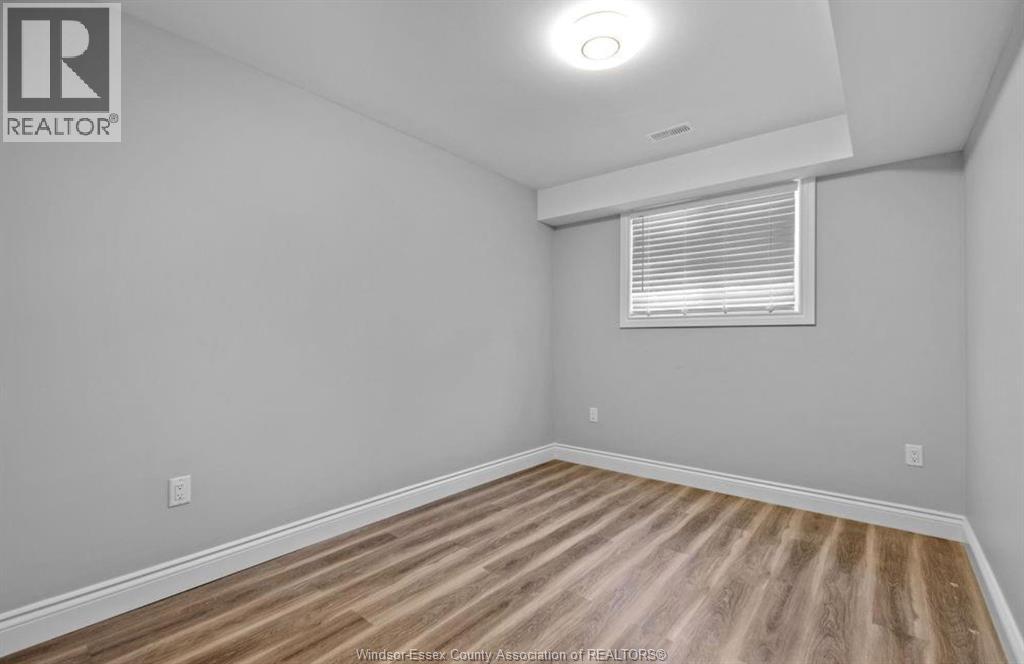 1270 Tourangeau Unit# Lower, Windsor, Ontario N8Y 4H8 - Photo 4 - 26000463