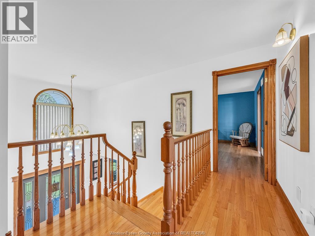 633 Old Tecumseh Road East, Lakeshore, Ontario N0R 1A0 - Photo 25 - 26000457