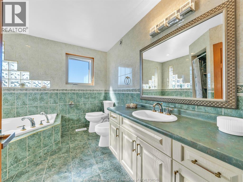 633 Old Tecumseh Road East, Lakeshore, Ontario N0R 1A0 - Photo 27 - 26000457