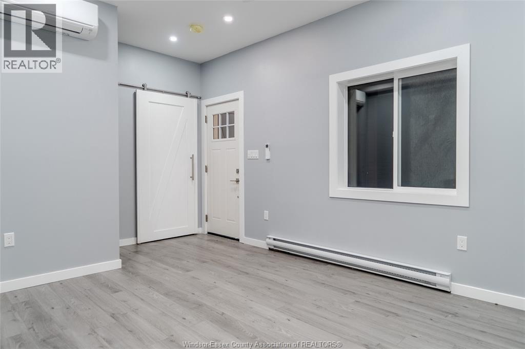 248 Pierre Unit# B, Windsor, Ontario  N9A 2A8 - Photo 3 - 26000364