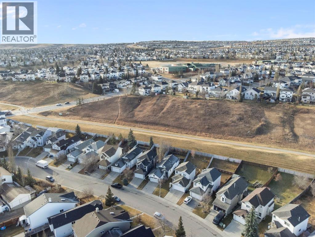 204 Hidden Spring Green Nw, Calgary, Alberta  T3A 5N4 - Photo 48 - A2270121