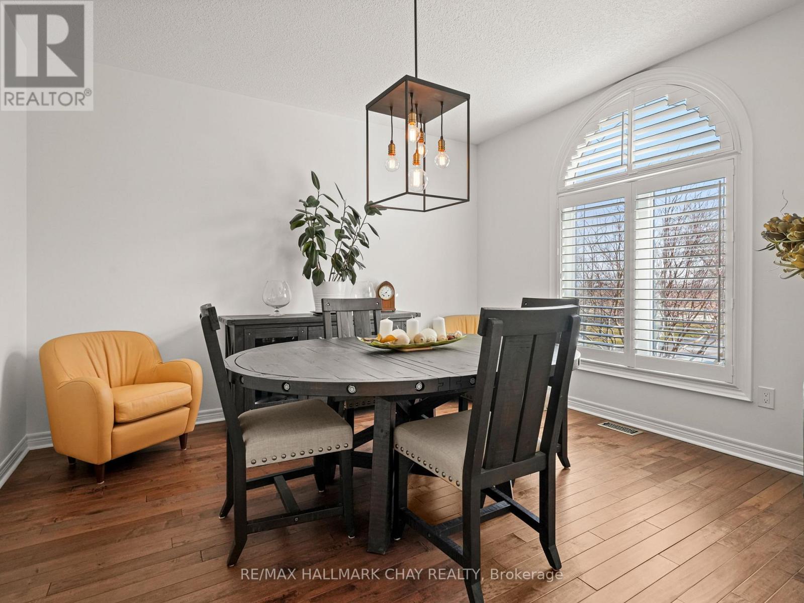 7558 Concession Road 2 Road, Adjala-Tosorontio, Ontario  L0M 1M0 - Photo 6 - N12671038