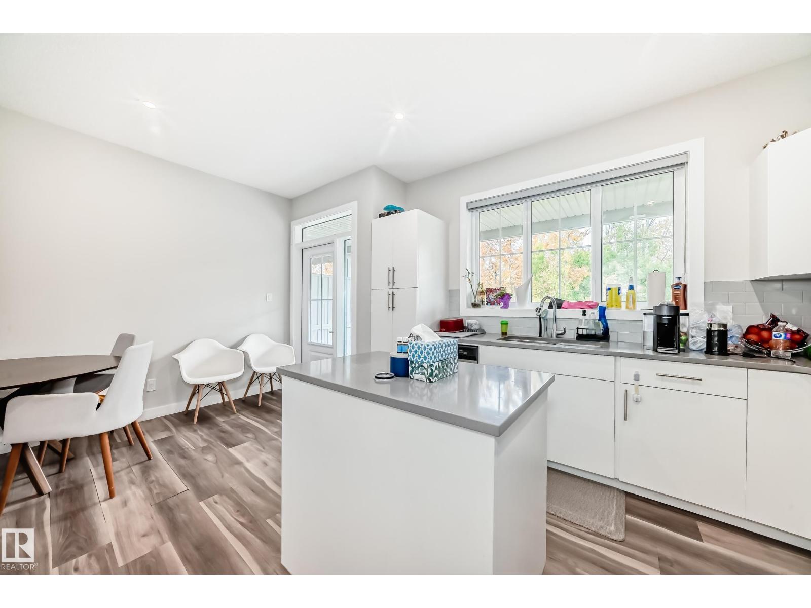 1051 Graydon Hill Bv Sw, Edmonton, Alberta  T6W 3C8 - Photo 10 - E4469253