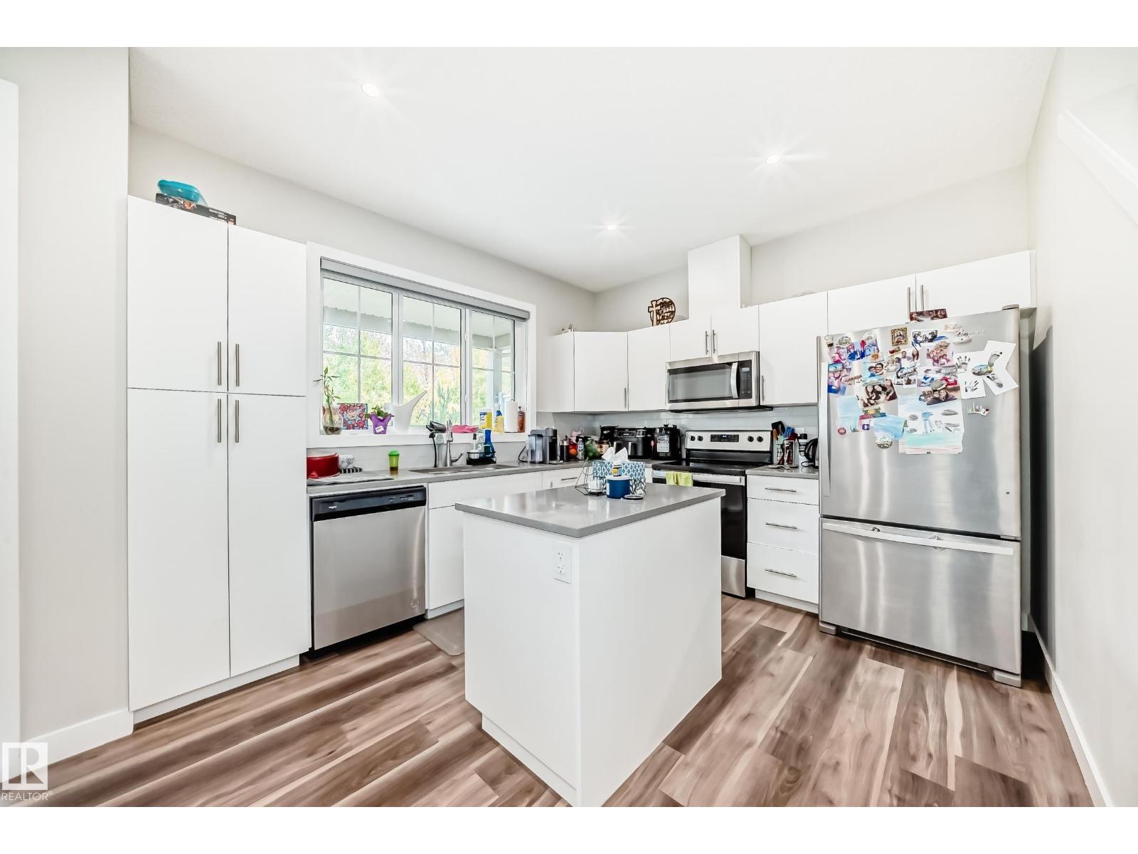 1051 Graydon Hill Bv Sw, Edmonton, Alberta  T6W 3C8 - Photo 6 - E4469253