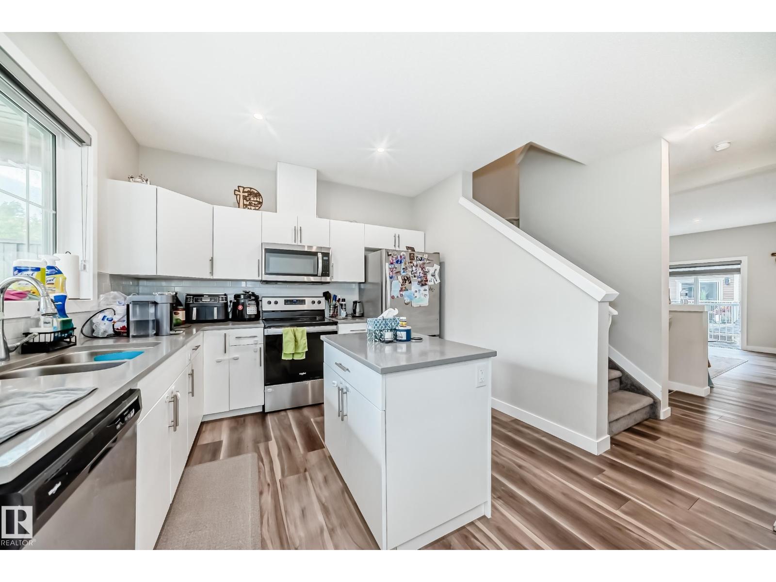 1051 Graydon Hill Bv Sw, Edmonton, Alberta  T6W 3C8 - Photo 7 - E4469253