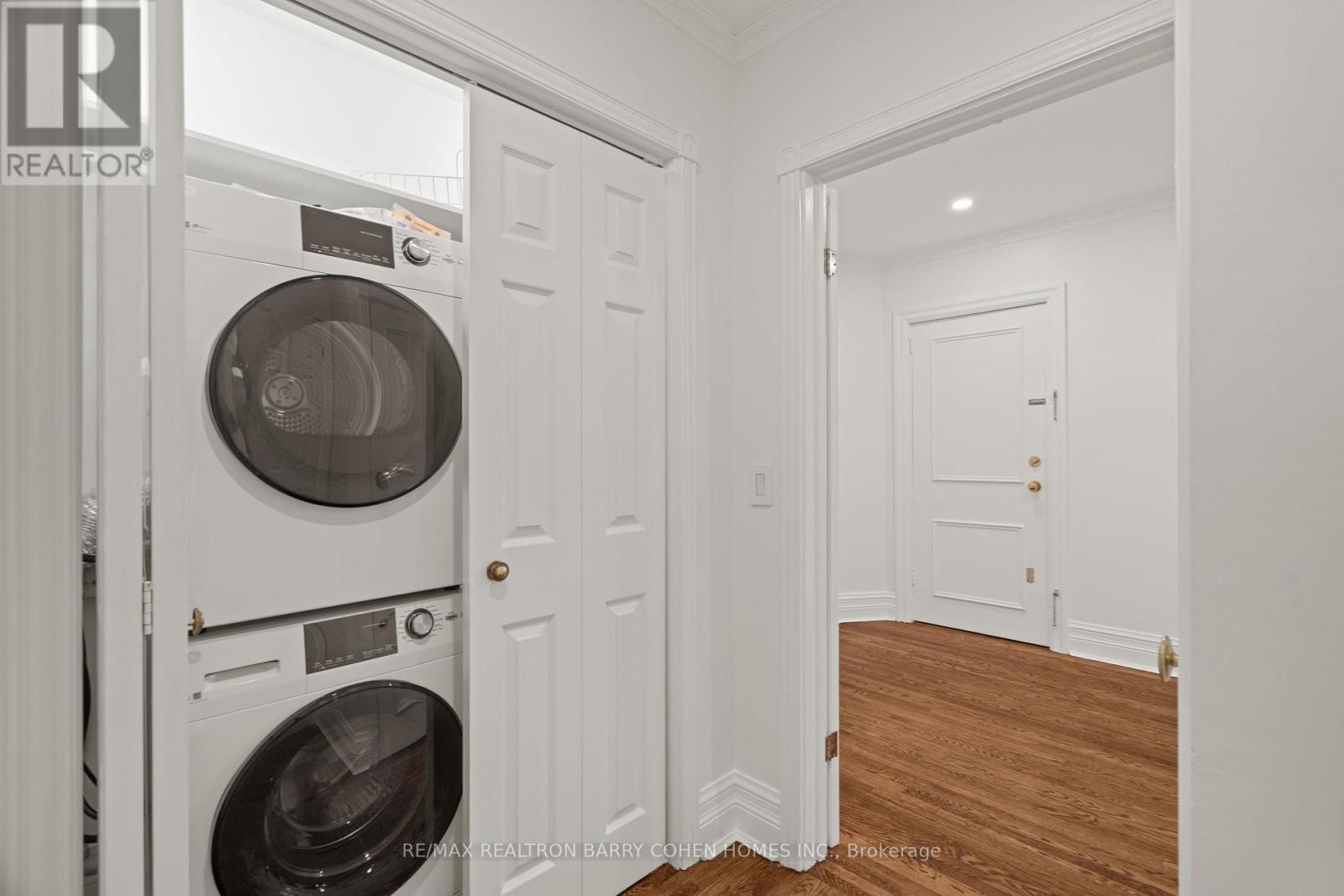 Main - 59 Dupont Street, Toronto, Ontario  M5R 1V3 - Photo 15 - C12671912