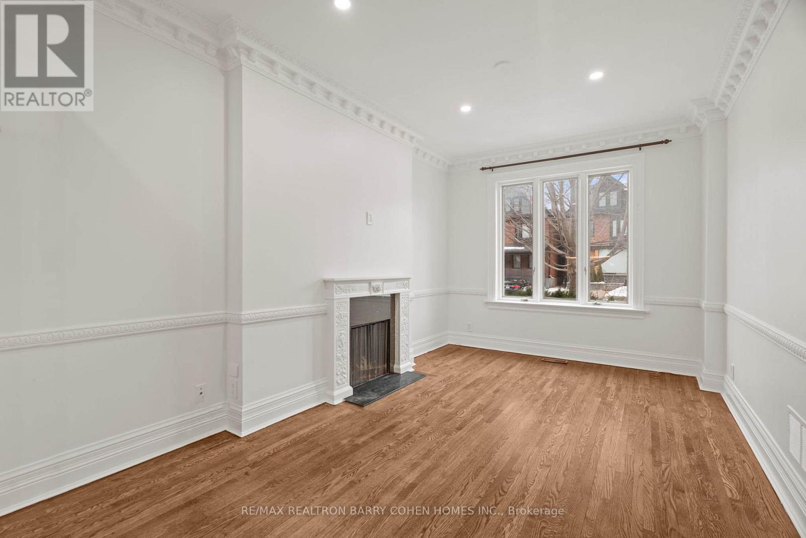 Main - 59 Dupont Street, Toronto, Ontario  M5R 1V3 - Photo 7 - C12671912