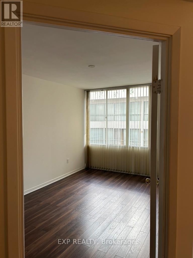 610 - 71 Front Street E, Toronto, Ontario  M5E 1B3 - Photo 9 - C12671924