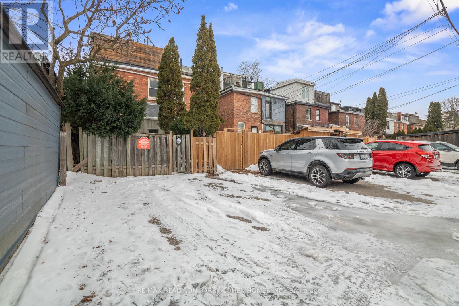 Upper - 59 Dupont Street, Toronto, Ontario  M5R 1V3 - Photo 26 - C12671938