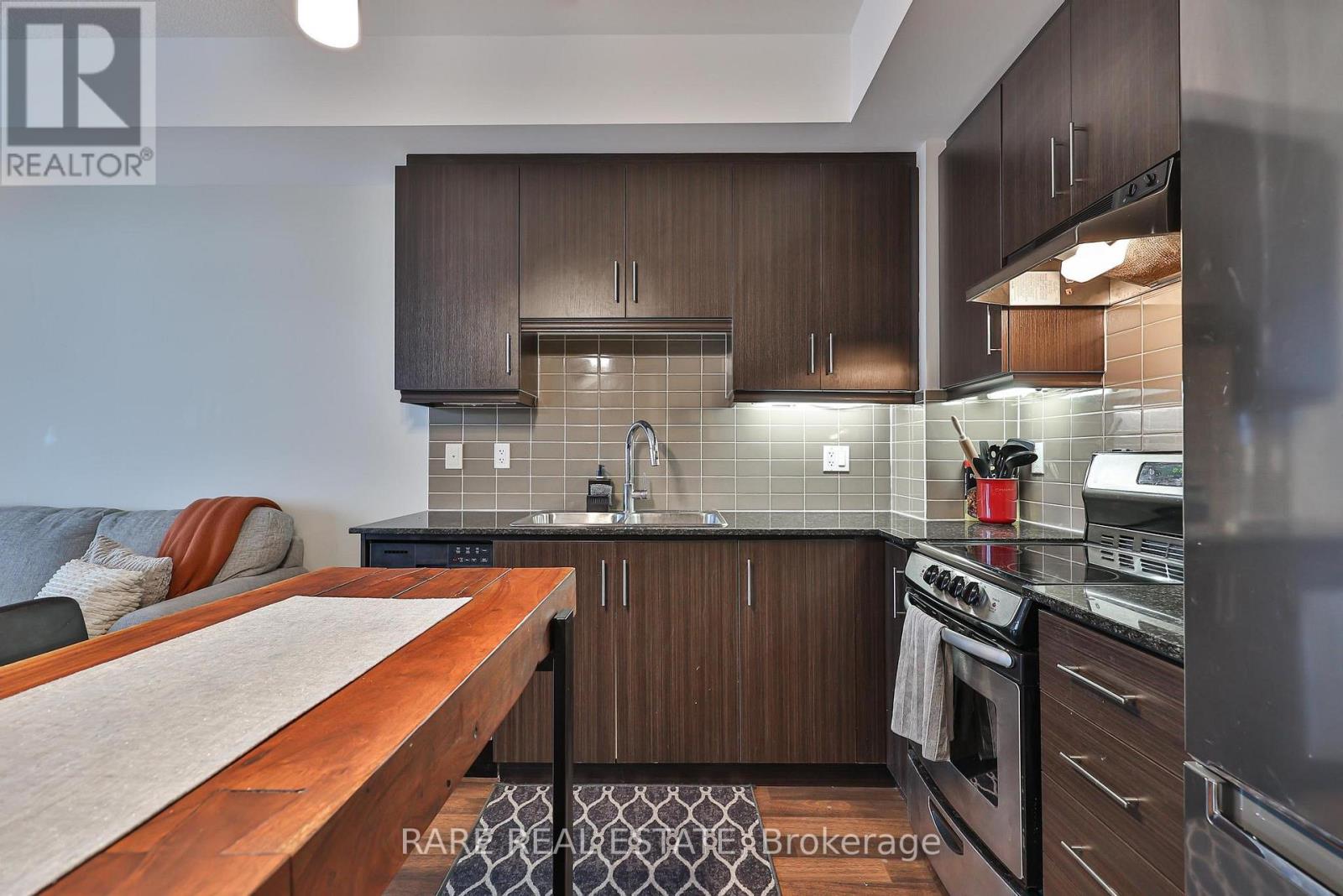 710 - 68 Canterbury Place, Toronto, Ontario  M2N 0H8 - Photo 5 - C12671988