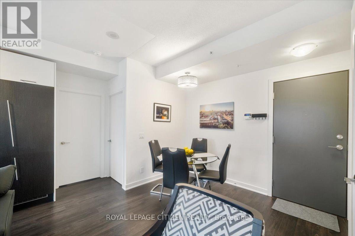 2005 - 30 Nelson Street, Toronto, Ontario  M5V 0H5 - Photo 12 - C12672018