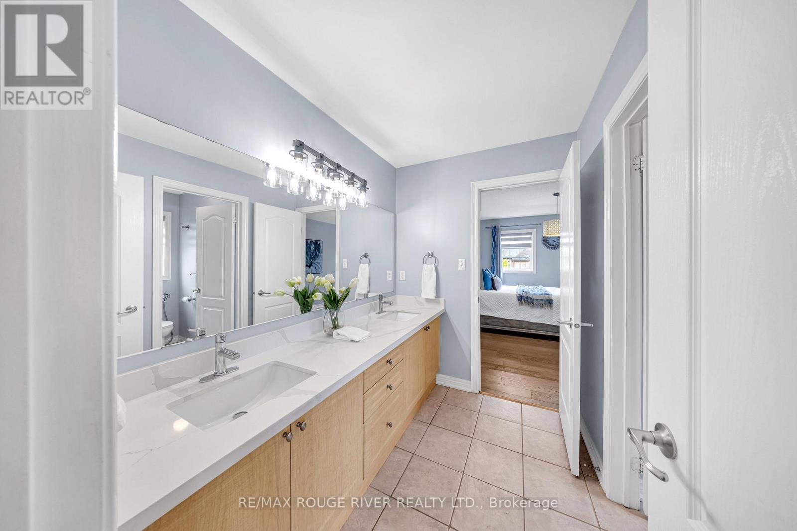 8 St Philip Court, Whitby, Ontario  L1P 0A5 - Photo 26 - E12671944