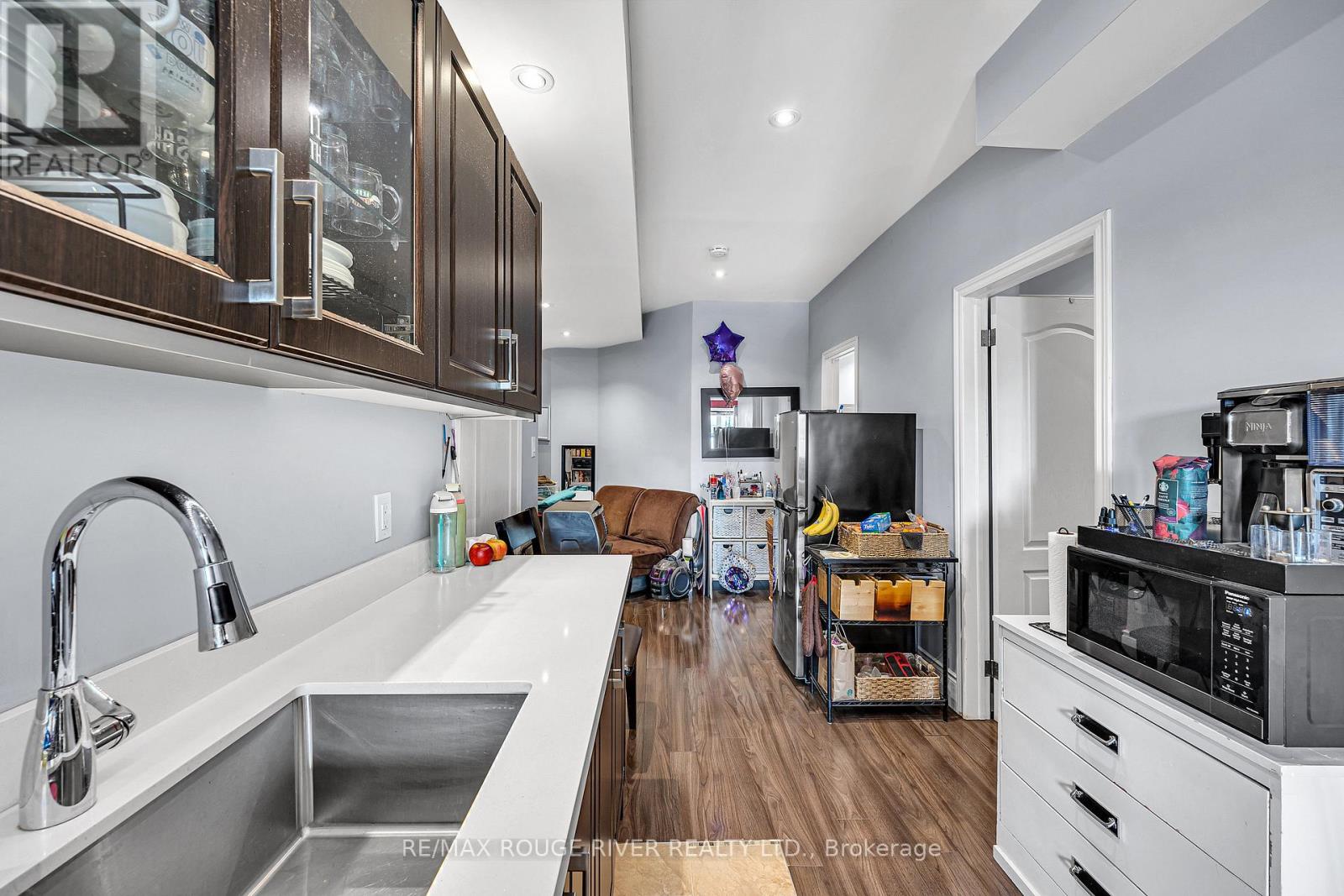 8 St Philip Court, Whitby, Ontario  L1P 0A5 - Photo 33 - E12671944