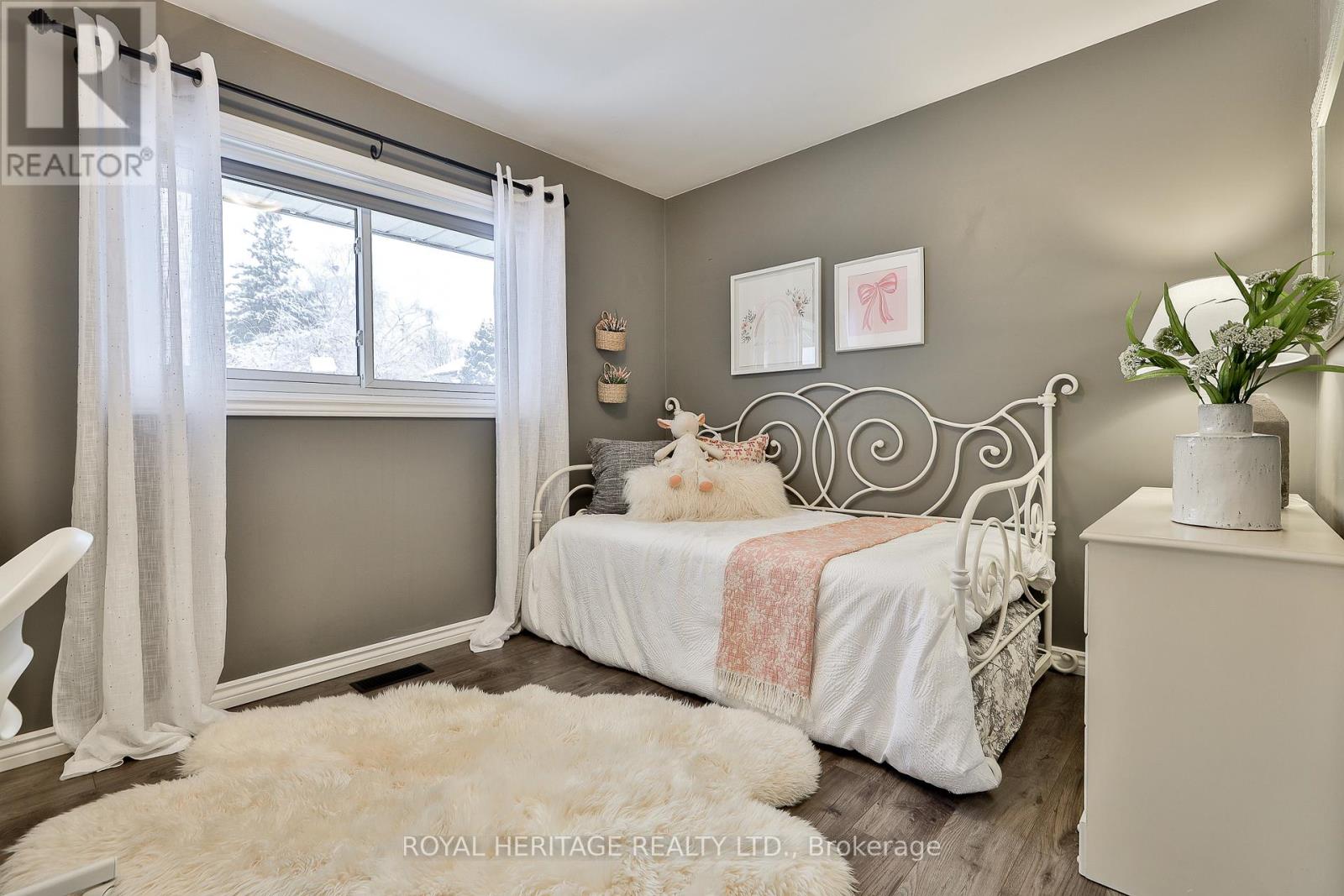 906 Dunlop Street E, Whitby, Ontario  L1N 1T2 - Photo 25 - E12672038