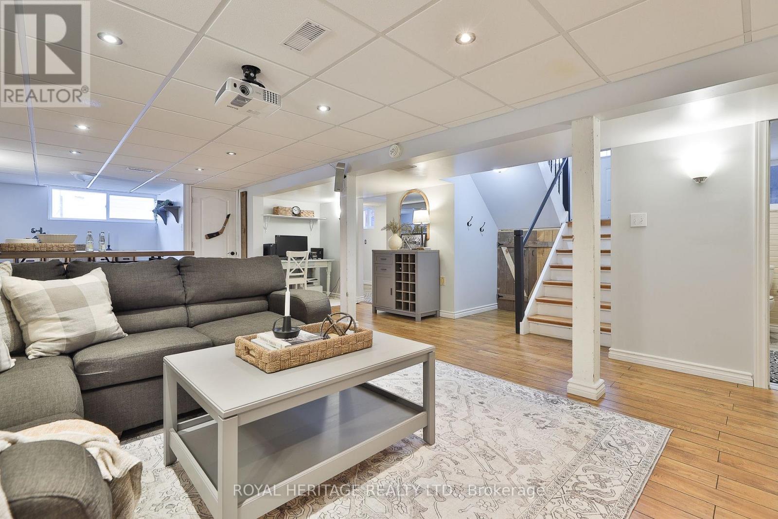 906 Dunlop Street E, Whitby, Ontario  L1N 1T2 - Photo 32 - E12672038