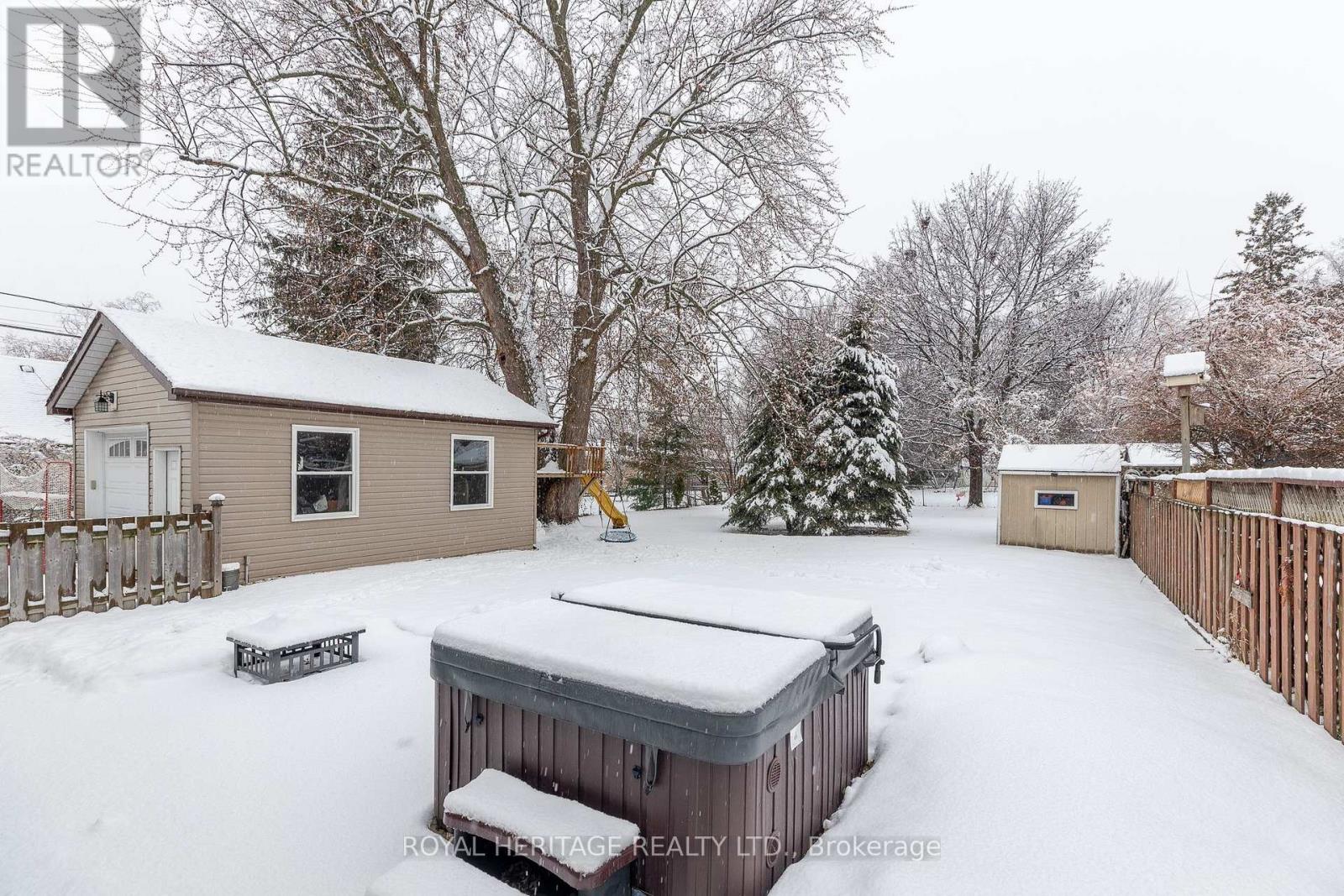 906 Dunlop Street E, Whitby, Ontario  L1N 1T2 - Photo 48 - E12672038