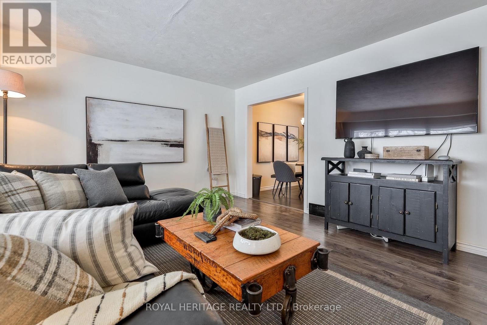 906 Dunlop Street E, Whitby, Ontario  L1N 1T2 - Photo 8 - E12672038