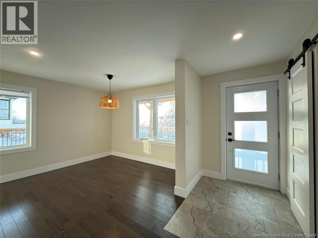 17 Cormier Street, Edmundston, New Brunswick  E3V 4S7 - Photo 2 - NB131779