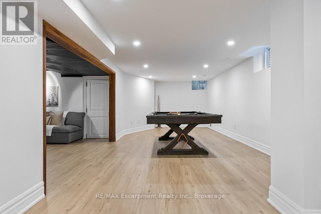 138 Cavendish Court, Oakville, Ontario  L6J 5S2 - Photo 26 - W12672268