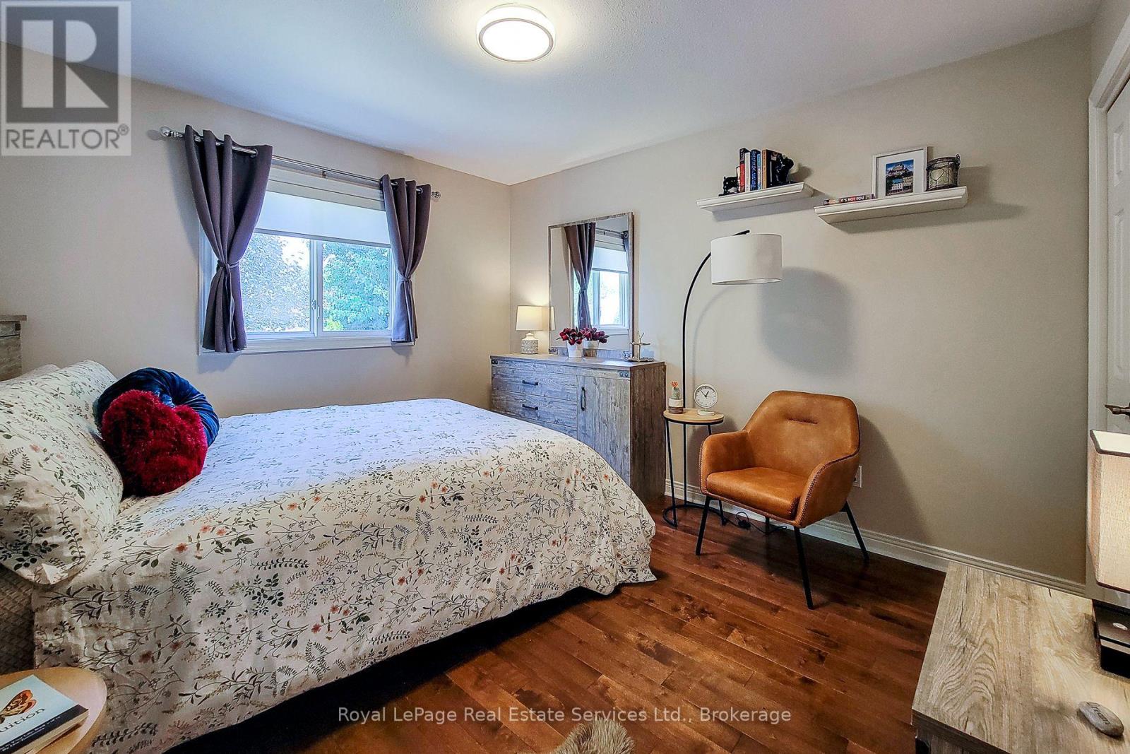 8111 Woodsview Crescent, Niagara Falls, Ontario  L2H 3G3 - Photo 24 - X12672154