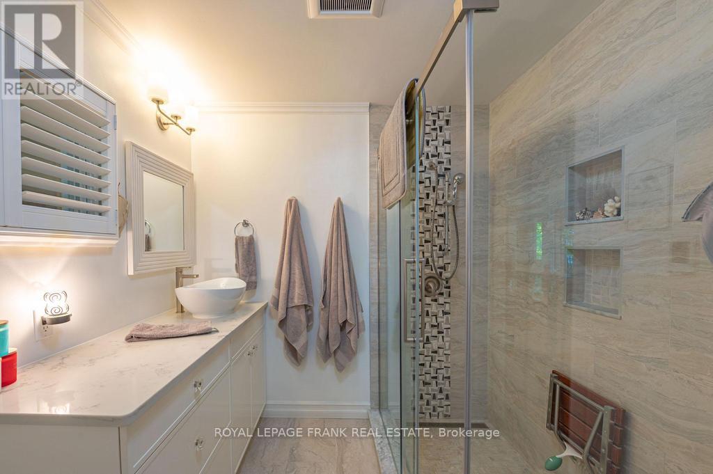 3 Fire Route 27b, Trent Lakes, Ontario  K0L 1J0 - Photo 16 - X12430588