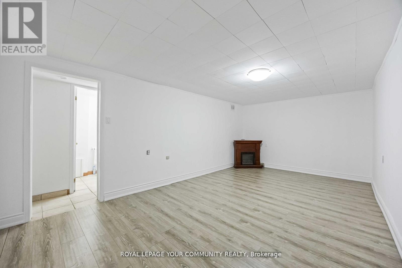 22 Porterfield Crescent, Markham, Ontario  L3T 4S7 - Photo 31 - N12672034