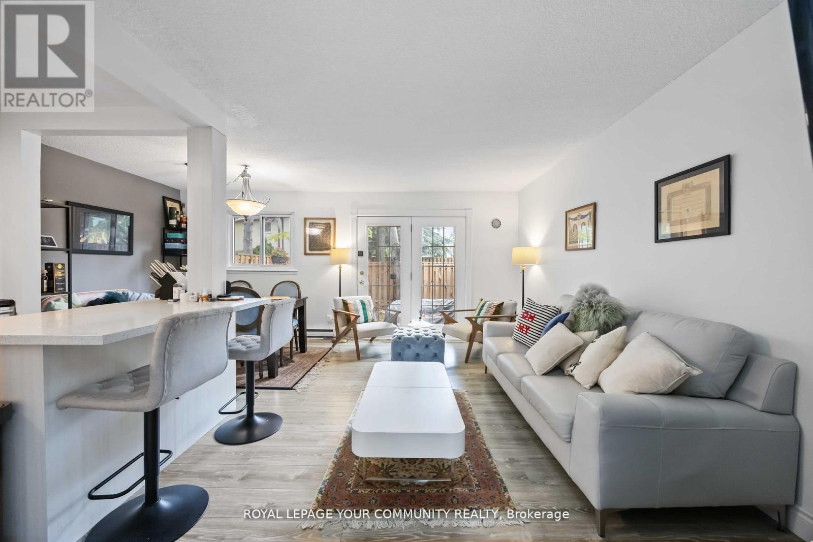 22 Porterfield Crescent, Markham, Ontario  L3T 4S7 - Photo 7 - N12672034