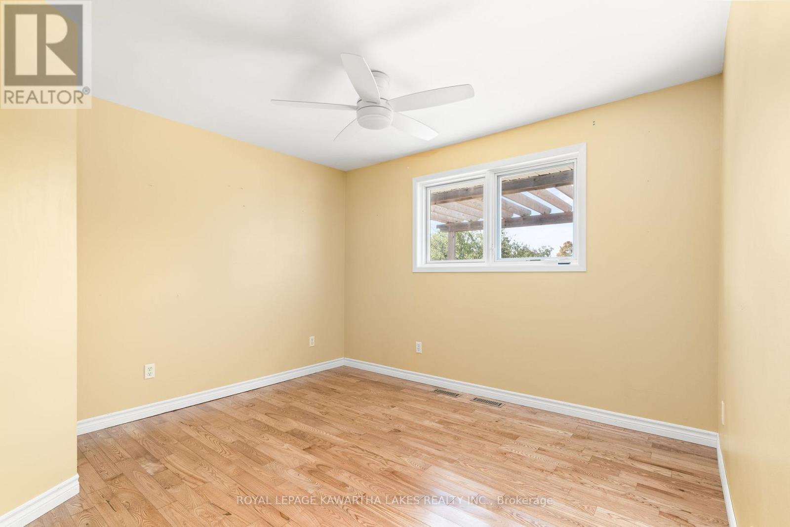 1240 Meadowview Road, Kawartha Lakes, Ontario  K0L 2W0 - Photo 30 - X12452116