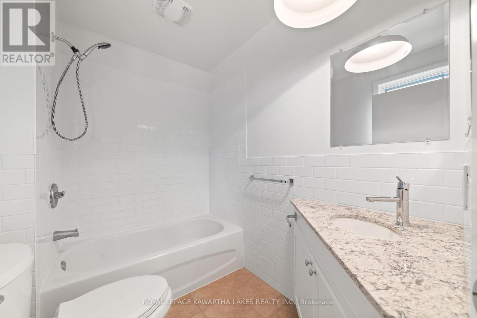 1240 Meadowview Road, Kawartha Lakes, Ontario  K0L 2W0 - Photo 32 - X12452116