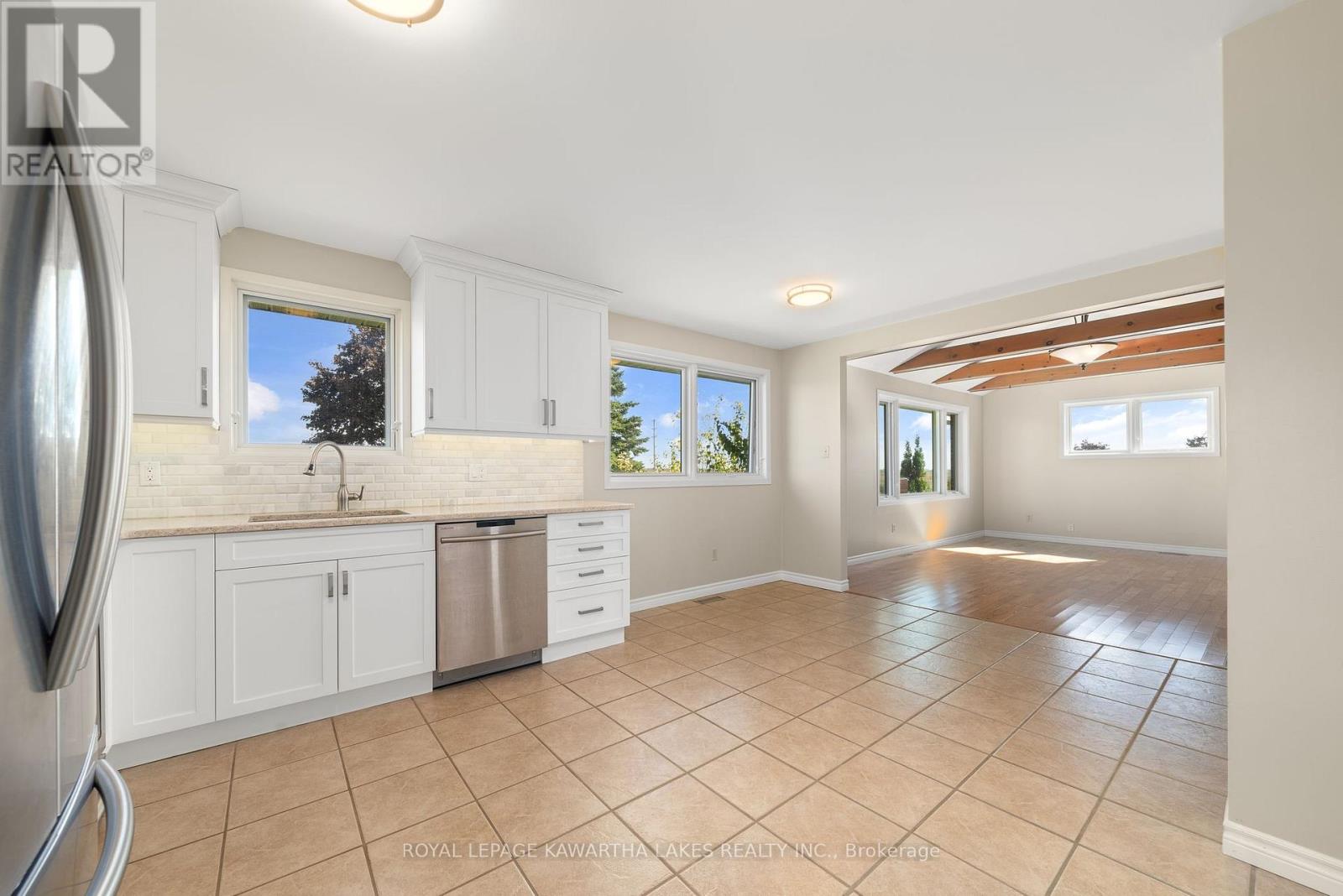 1240 Meadowview Road, Kawartha Lakes, Ontario  K0L 2W0 - Photo 18 - X12452116