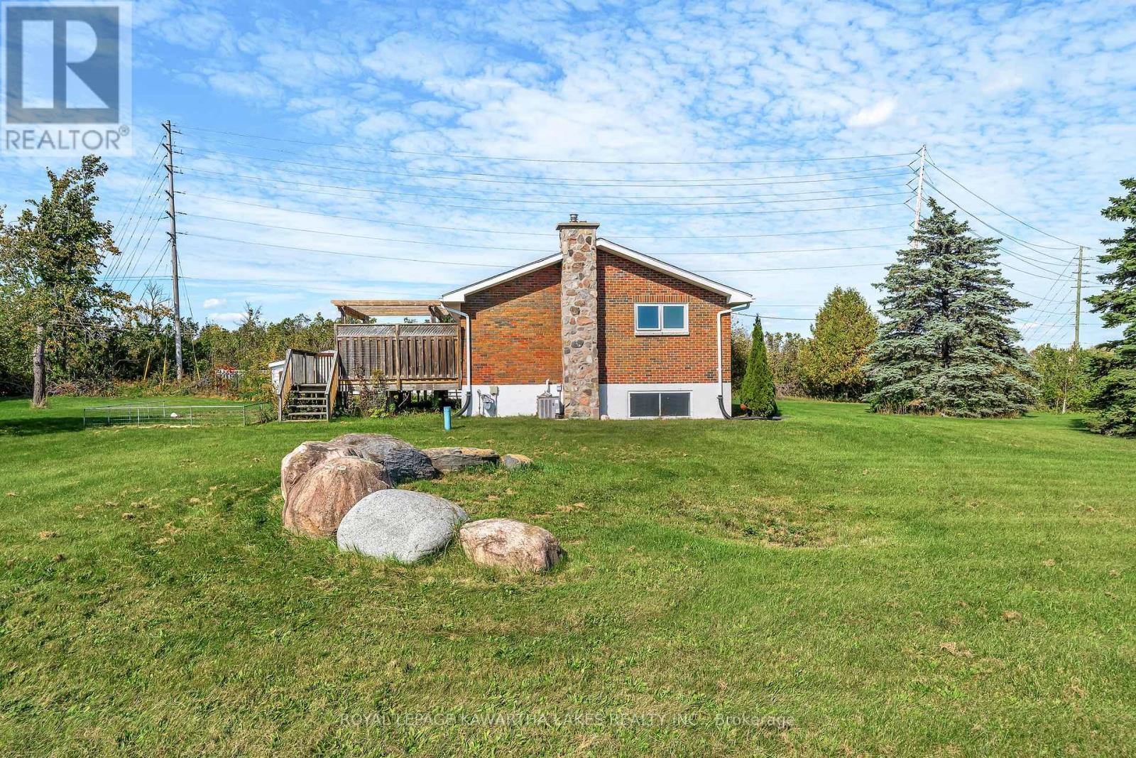 1240 Meadowview Road, Kawartha Lakes, Ontario  K0L 2W0 - Photo 47 - X12452116