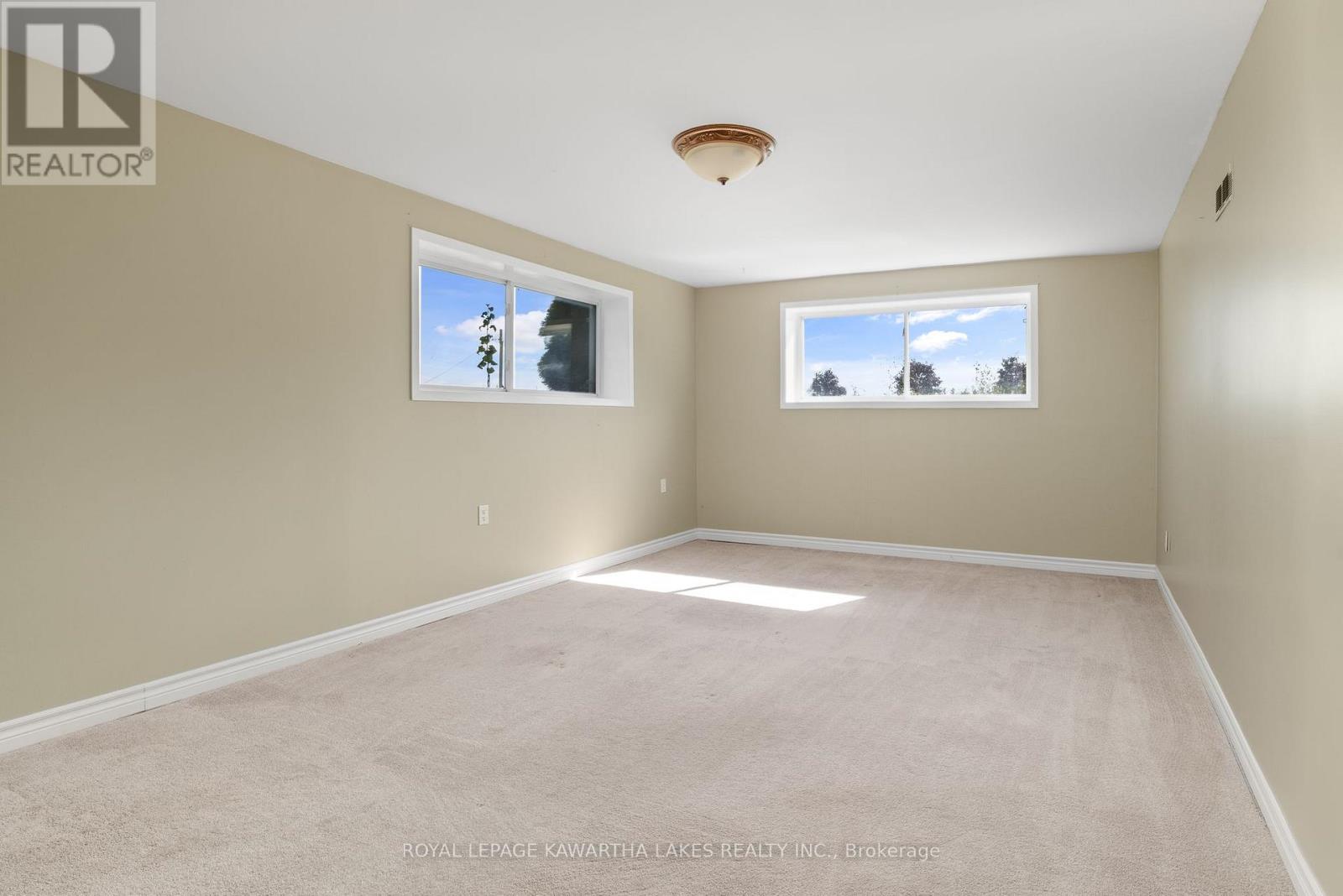 1240 Meadowview Road, Kawartha Lakes, Ontario  K0L 2W0 - Photo 16 - X12452116