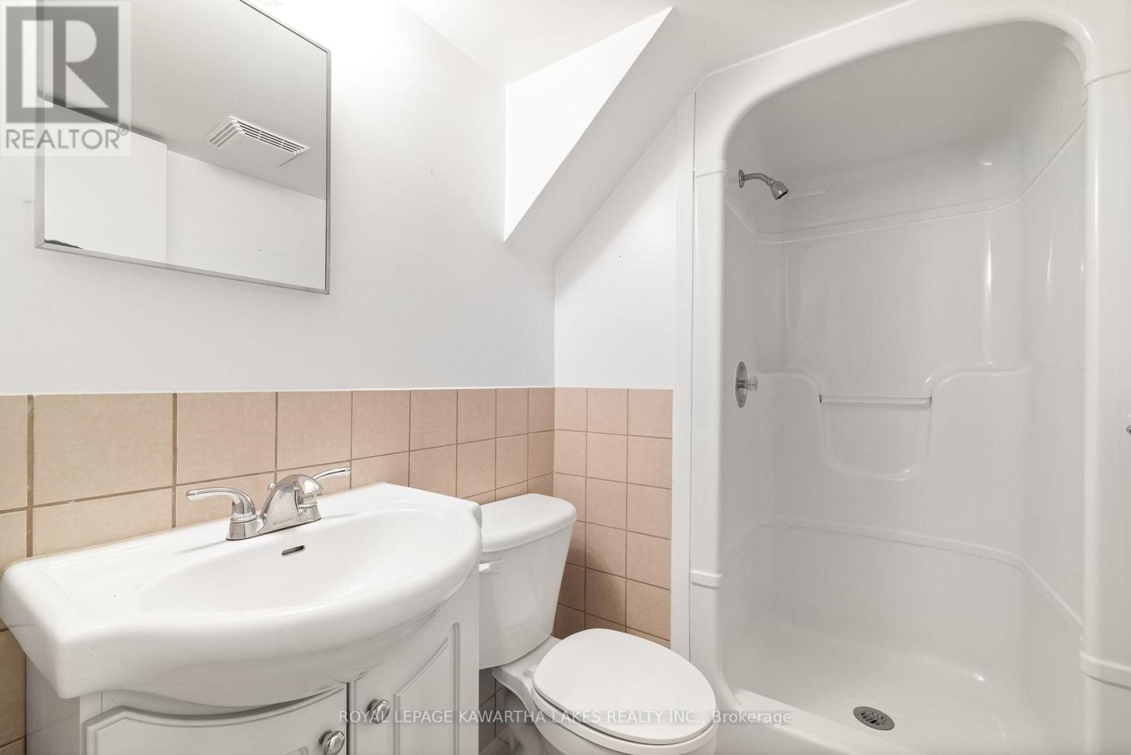 1240 Meadowview Road, Kawartha Lakes, Ontario  K0L 2W0 - Photo 35 - X12452116