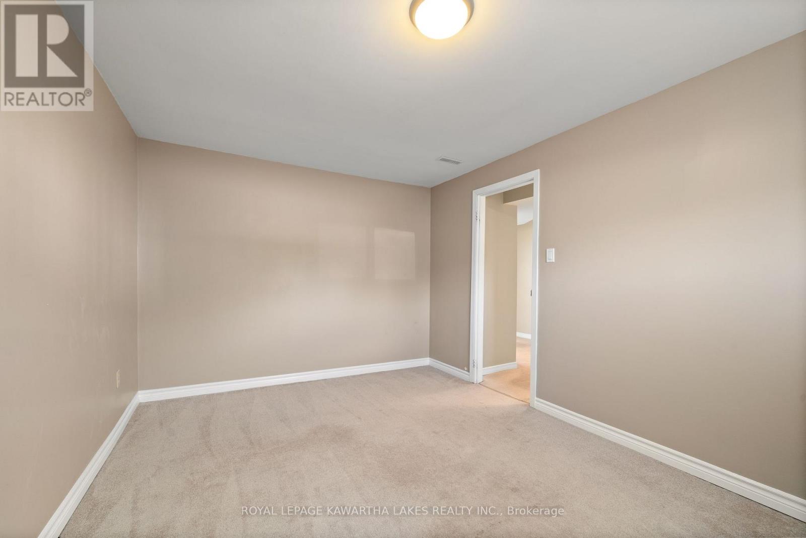 1240 Meadowview Road, Kawartha Lakes, Ontario  K0L 2W0 - Photo 37 - X12452116