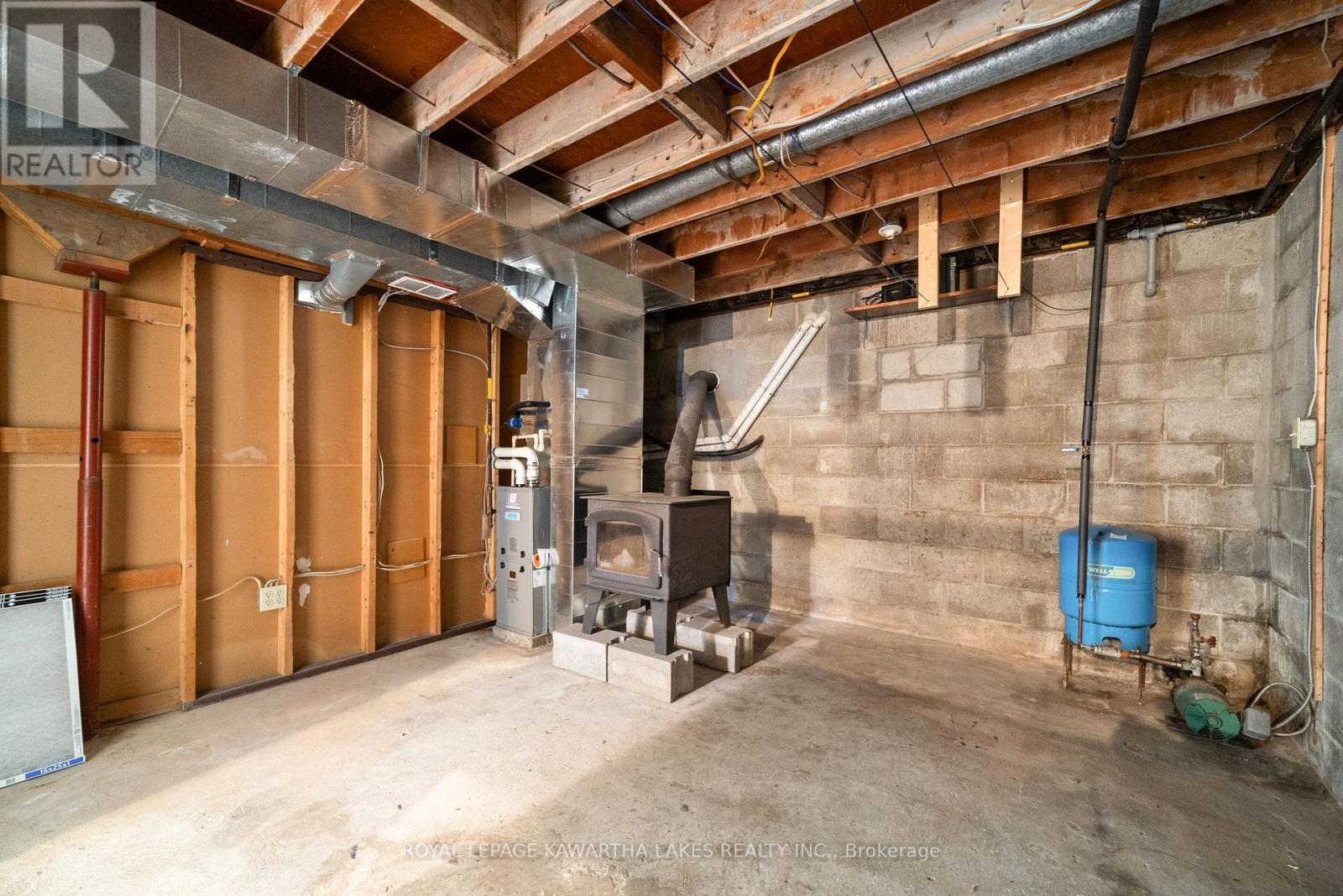 1240 Meadowview Road, Kawartha Lakes, Ontario  K0L 2W0 - Photo 40 - X12452116