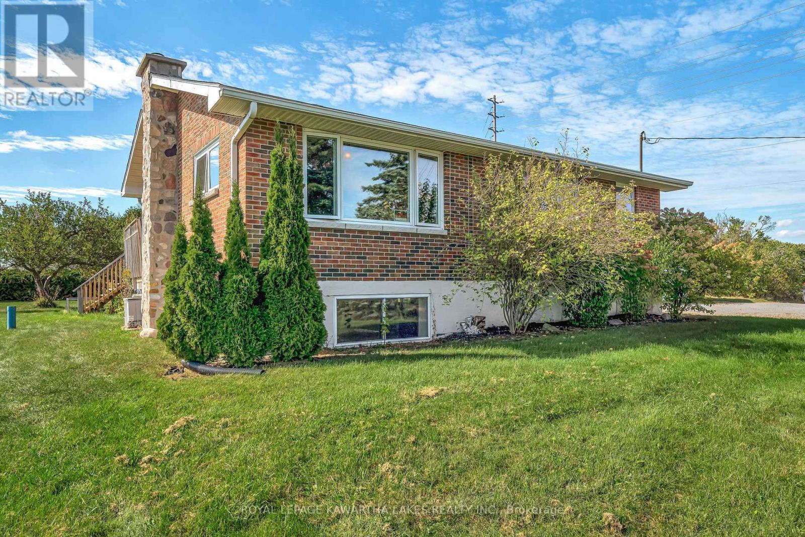 1240 Meadowview Road, Kawartha Lakes, Ontario  K0L 2W0 - Photo 7 - X12452116