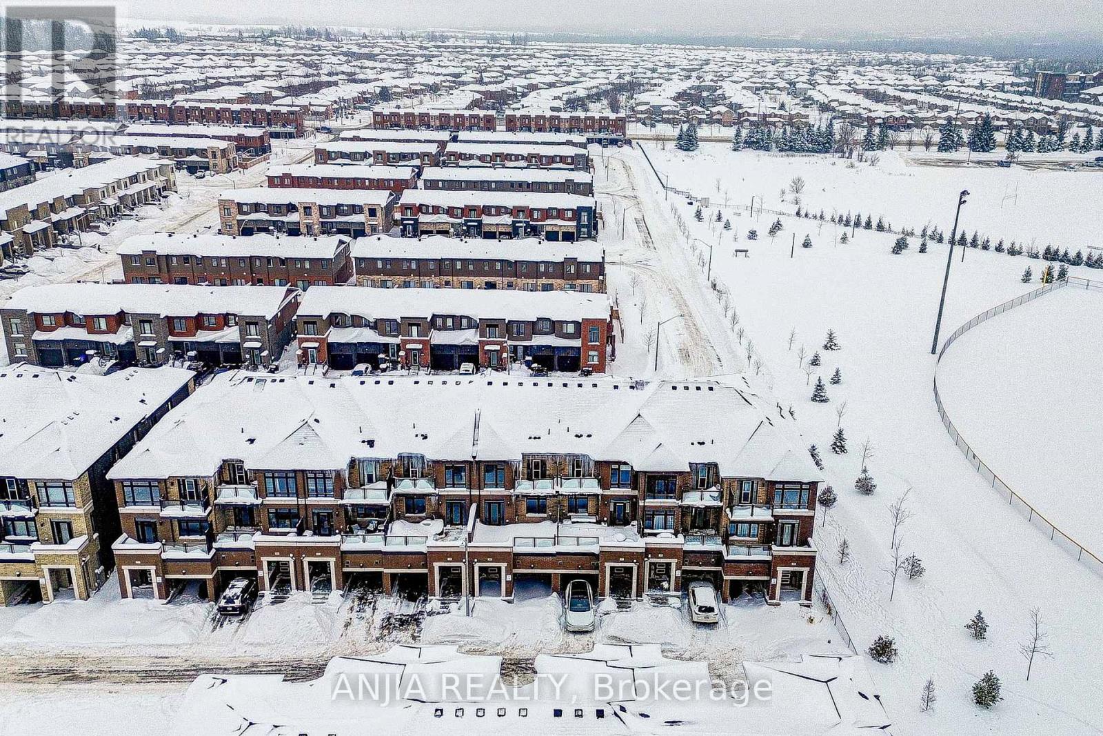 33 Bluebird Lane, Barrie (Painswick South), Ontario L9J 0M3 - Photo 10 - S12671940