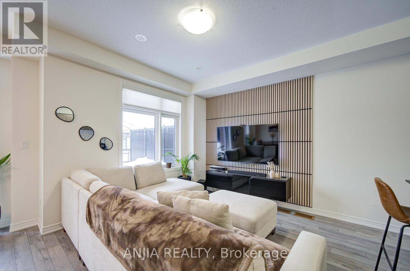 33 Bluebird Lane, Barrie (Painswick South), Ontario L9J 0M3 - Photo 26 - S12671940