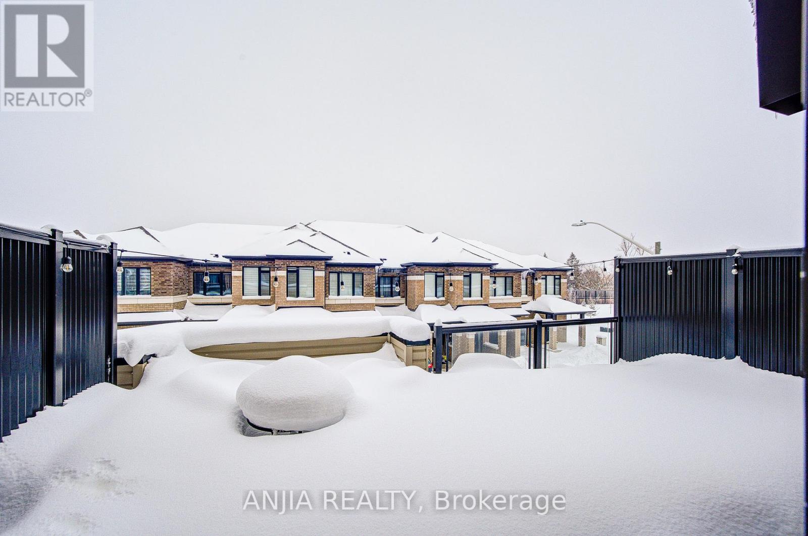 33 Bluebird Lane, Barrie (Painswick South), Ontario L9J 0M3 - Photo 33 - S12671940