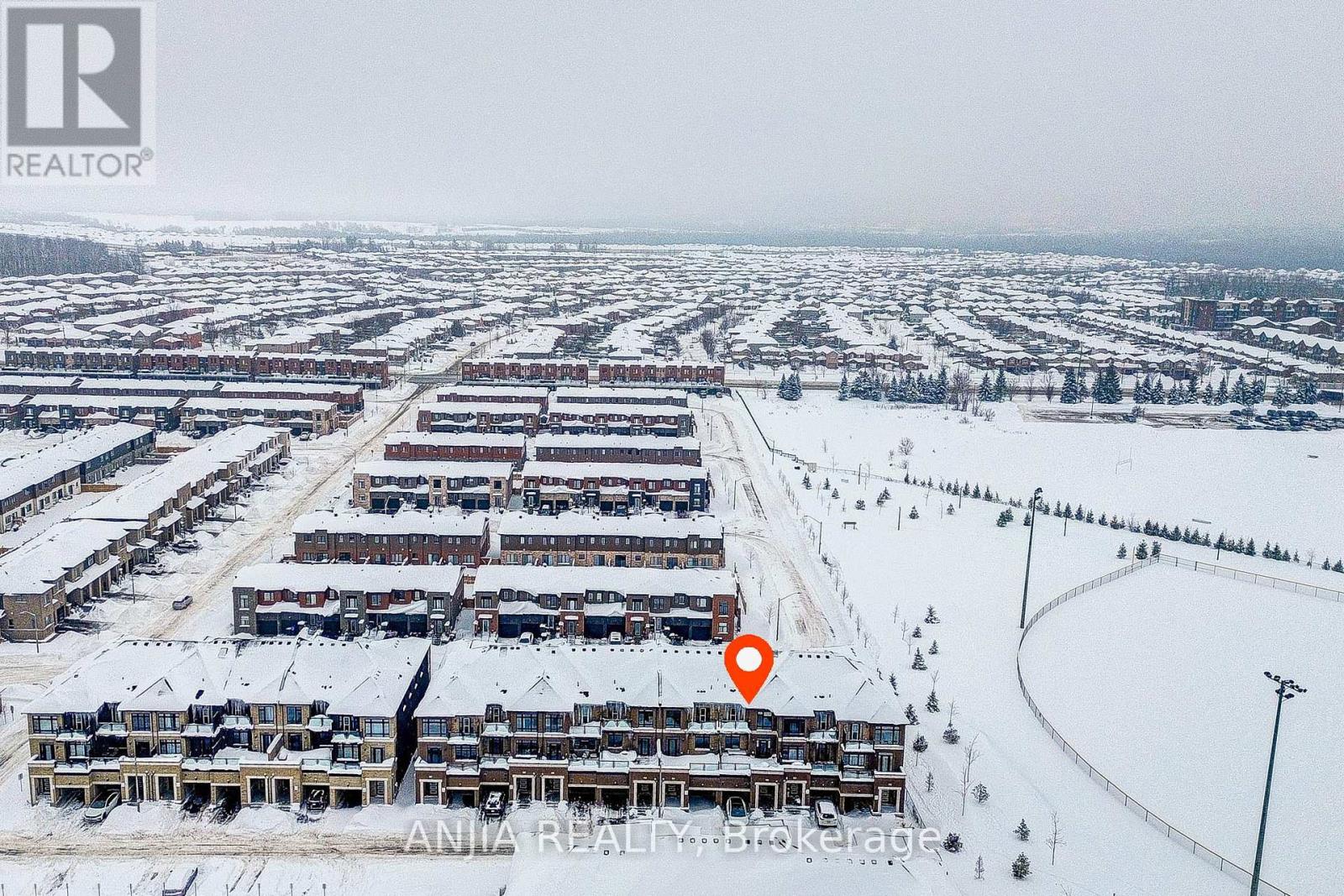 33 Bluebird Lane, Barrie (Painswick South), Ontario L9J 0M3 - Photo 5 - S12671940