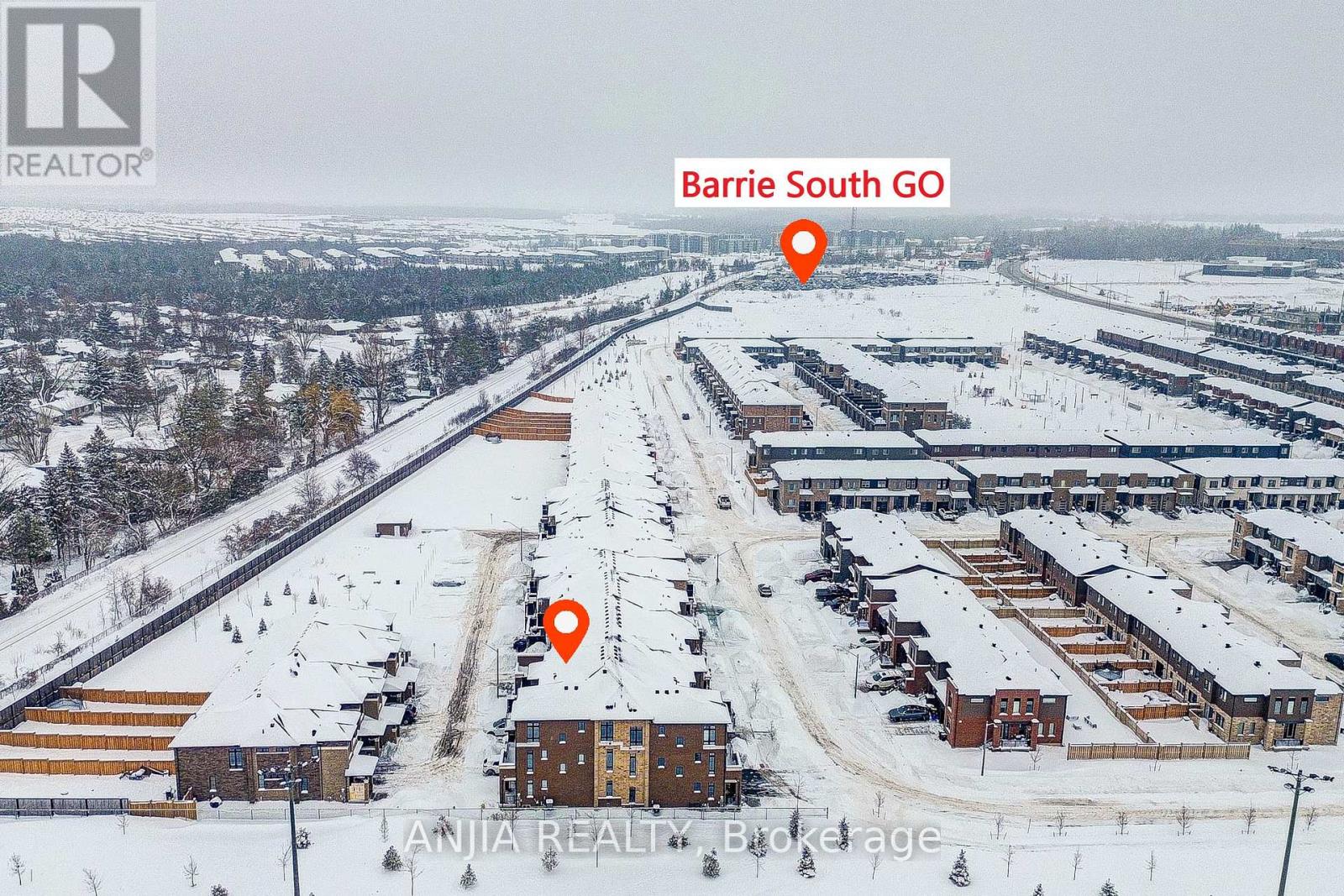 33 Bluebird Lane, Barrie (Painswick South), Ontario L9J 0M3 - Photo 6 - S12671940