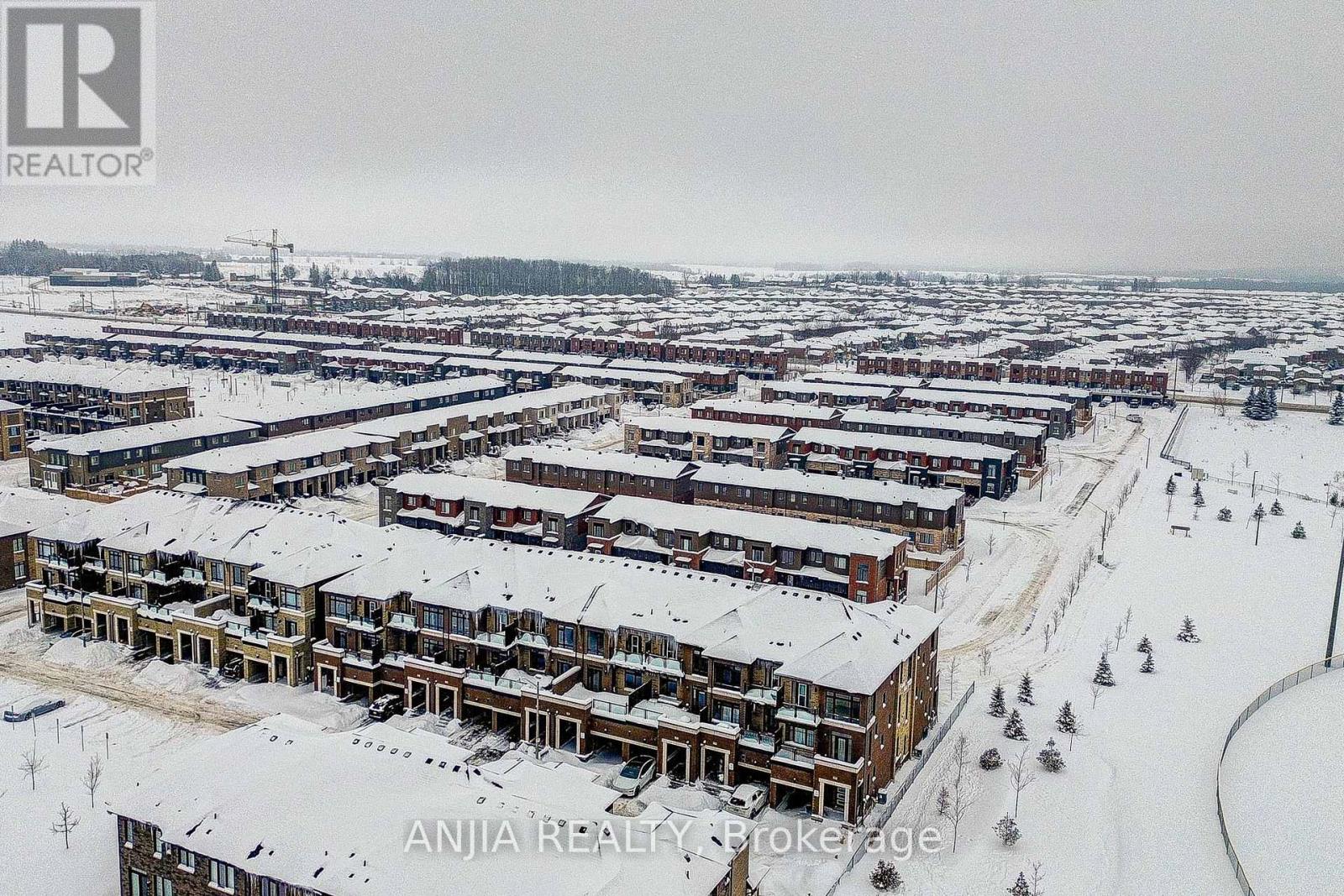 33 Bluebird Lane, Barrie (Painswick South), Ontario L9J 0M3 - Photo 9 - S12671940