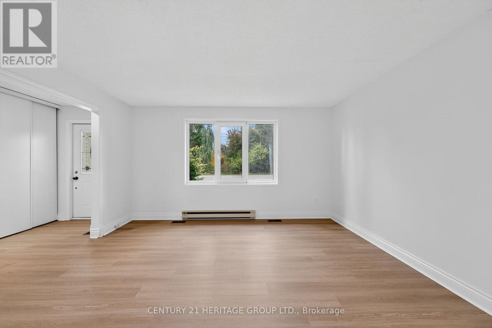 1087 County Rd 42, Clearview, Ontario  L0M 1S0 - Photo 15 - S12671990