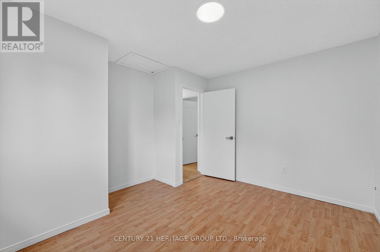 1087 County Rd 42, Clearview, Ontario  L0M 1S0 - Photo 25 - S12671990