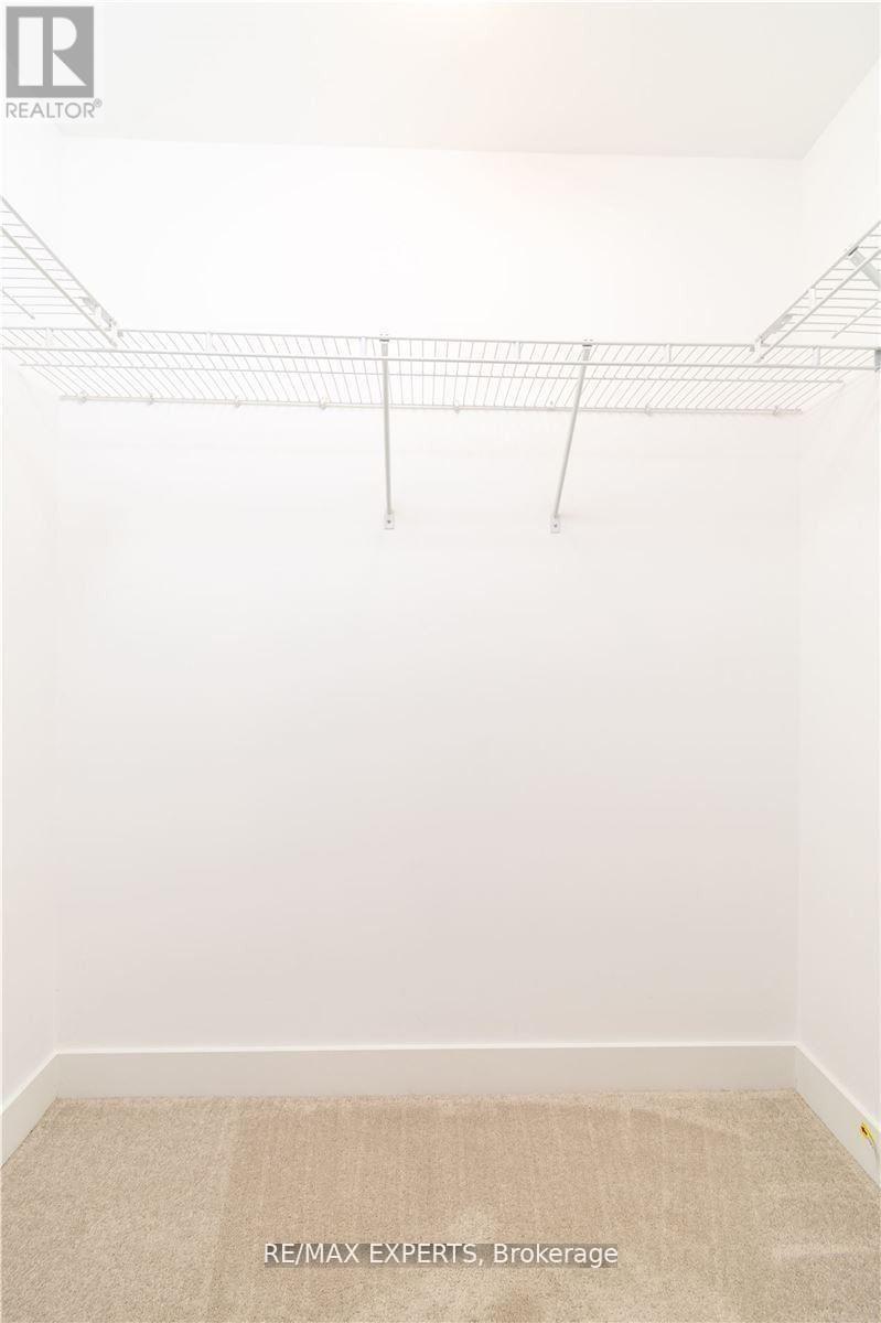 604 - 4 Spice Way, Barrie, Ontario  L9J 0M2 - Photo 14 - S12672076