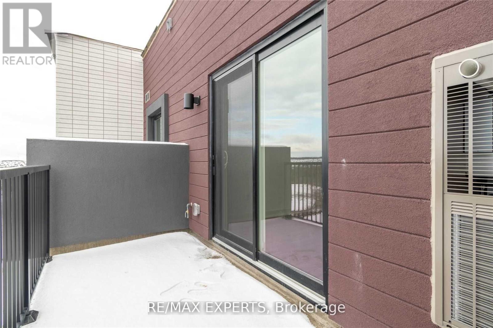 604 - 4 Spice Way, Barrie, Ontario  L9J 0M2 - Photo 16 - S12672076