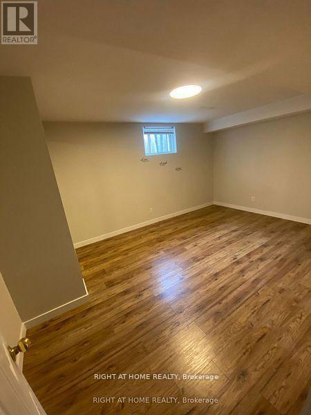 35 Ginger Drive, Barrie, Ontario  L4N 9Z3 - Photo 4 - S12672082