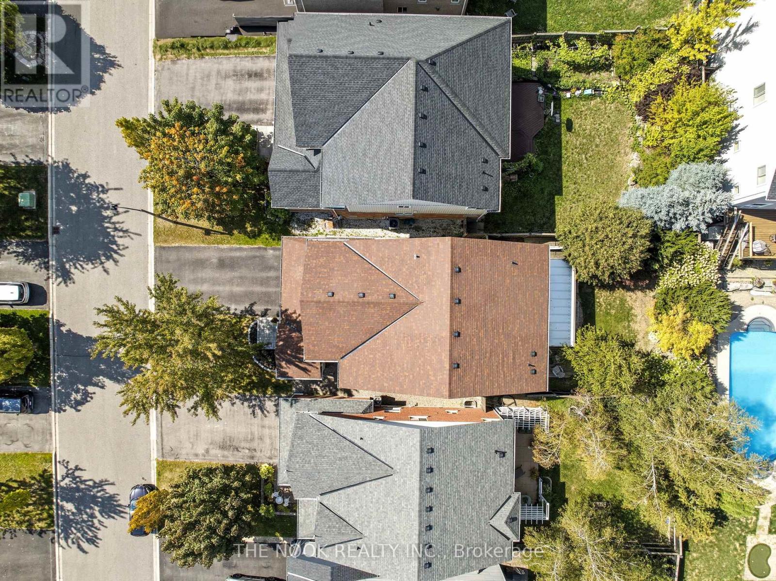 1624 Docking Court, Oshawa (Taunton), Ontario  L1K 0H3 - Photo 2 - E12672258