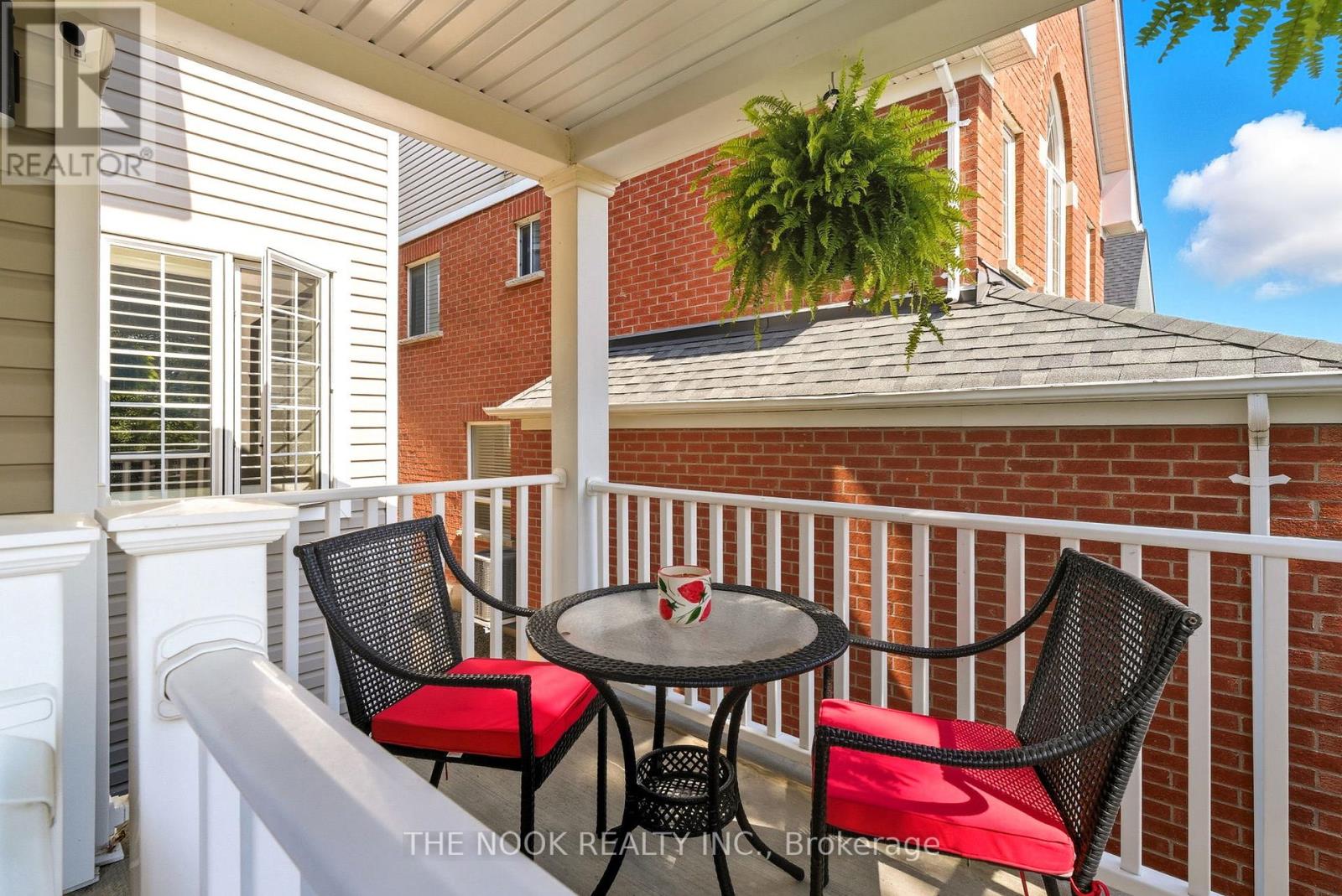 1624 Docking Court, Oshawa (Taunton), Ontario  L1K 0H3 - Photo 4 - E12672258